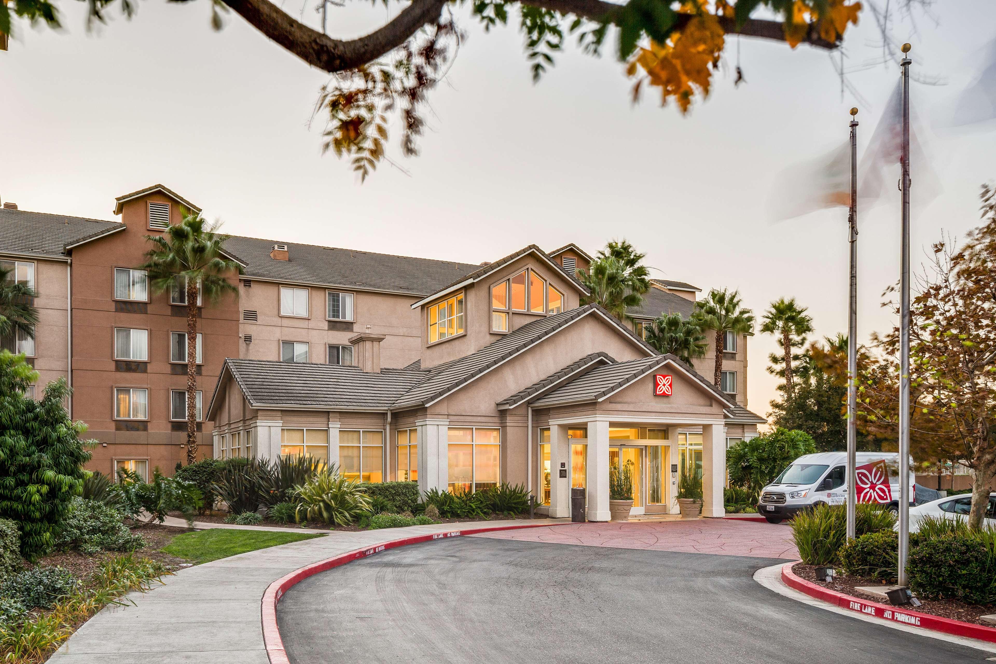 Hilton Garden Inn San Jose/Milpitas Exterior photo