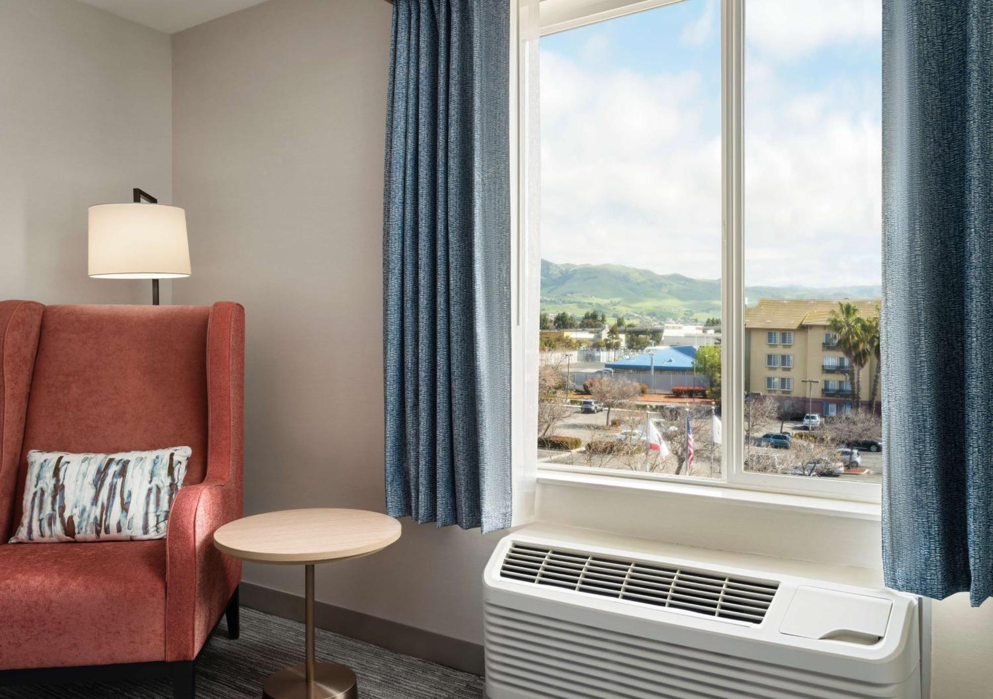 Hilton Garden Inn San Jose/Milpitas Exterior photo